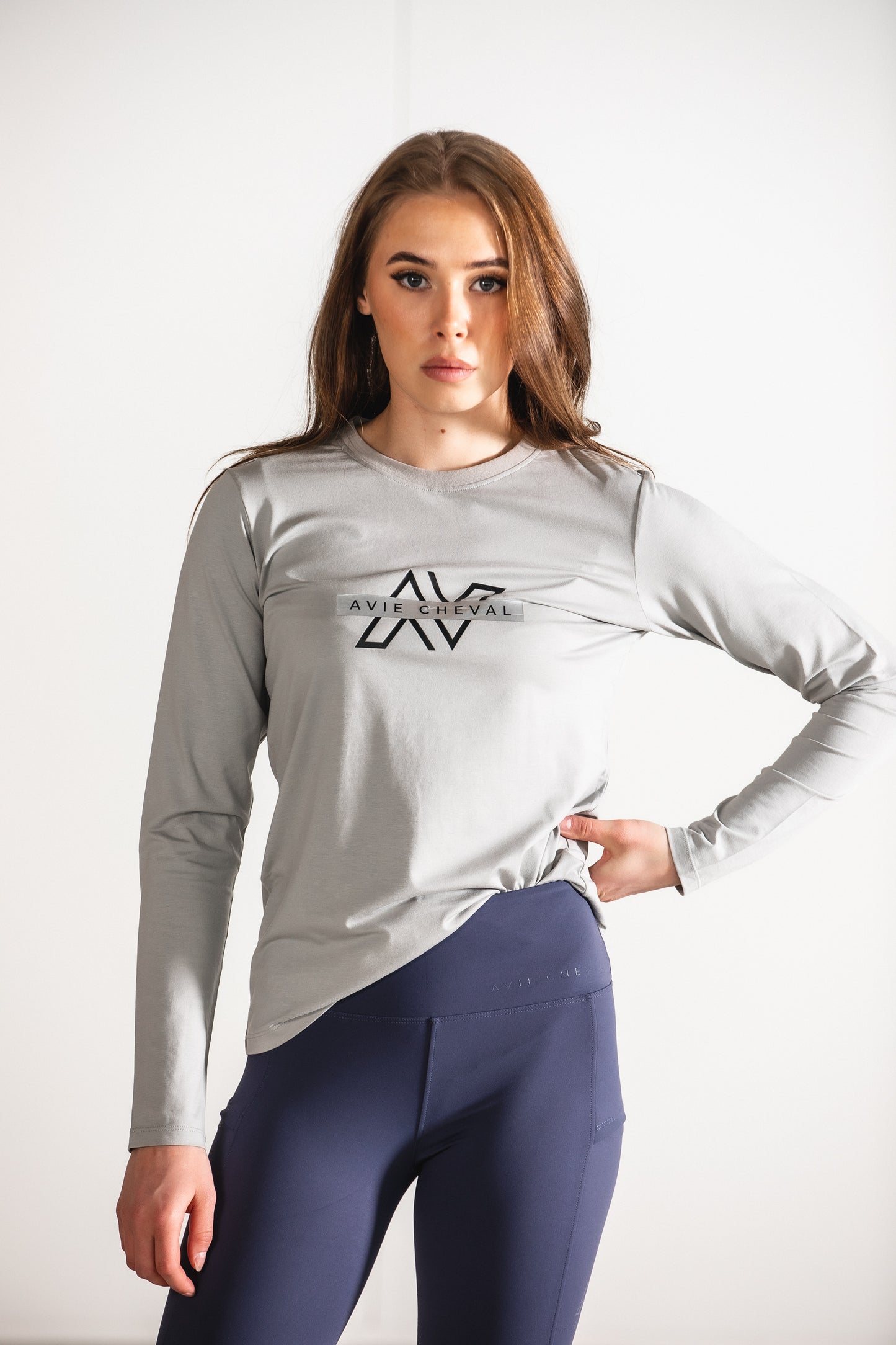 Essential Long Sleeve Light Grey